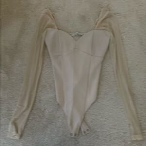 Abercrombie & Finch Long Sleeve Beige Bodysuit size S